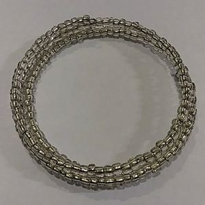 NWT SLIP ON CLEAR BEAD BANGLE BRACELET